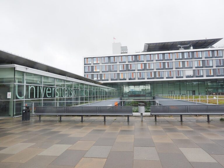 Menelusuri Peran Universitas Katolik Indonesia Atma Jaya dalam Pendidikan Tinggi di Indonesia